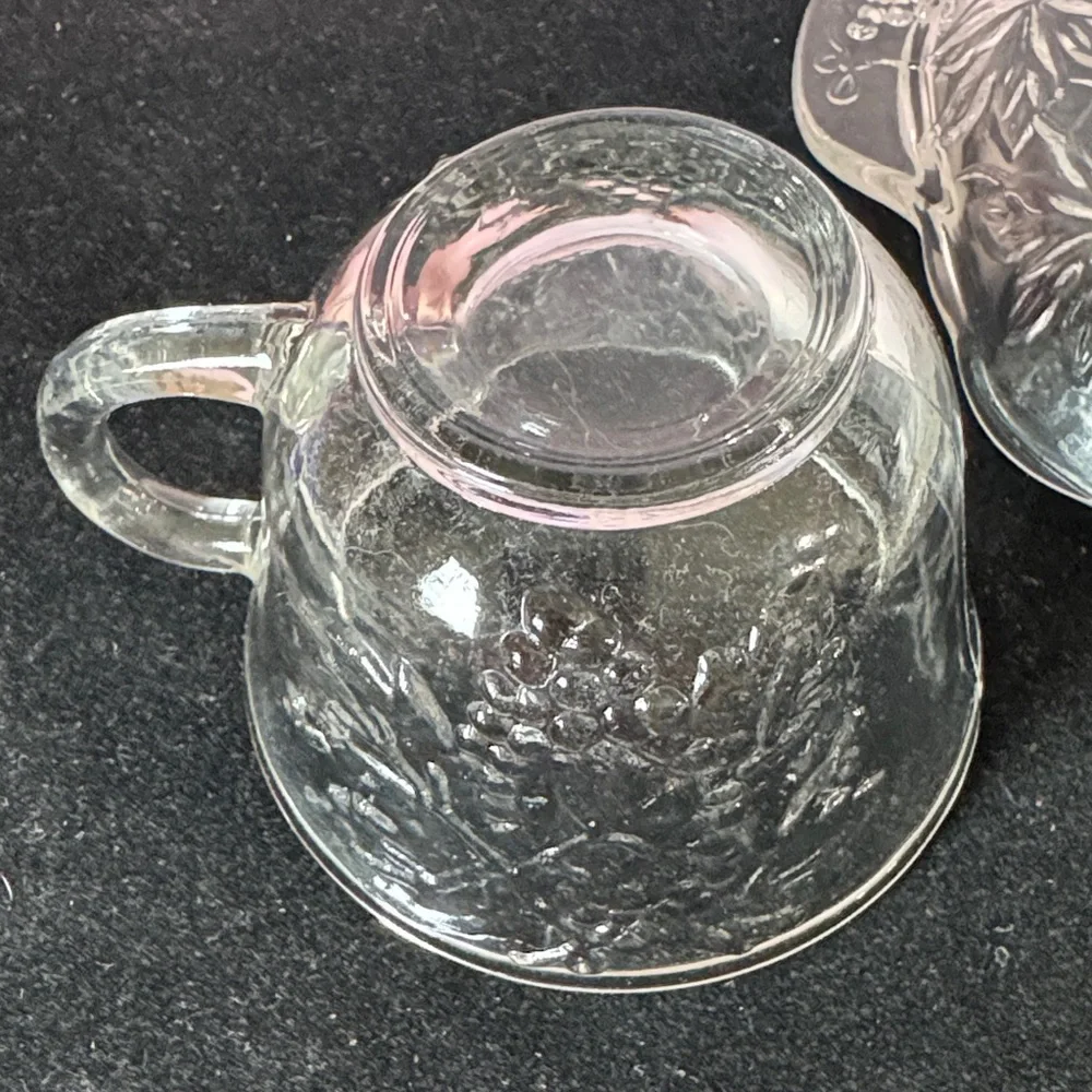 Vintage Anchor Hocking Serva-Snack Set (1 tray with matching cup)